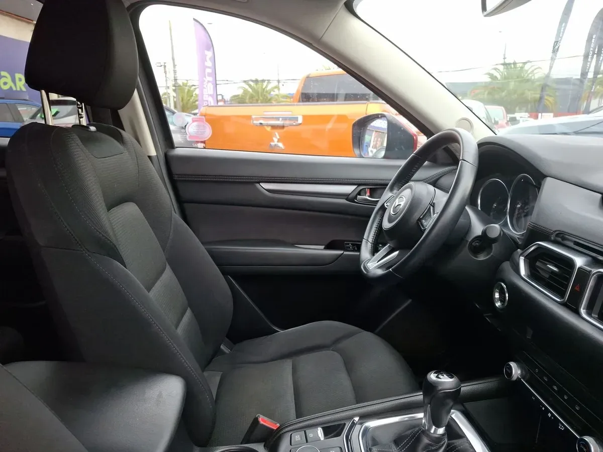 Mazda Cx-5 2.0 R 4x2 6mt 5p año 2021