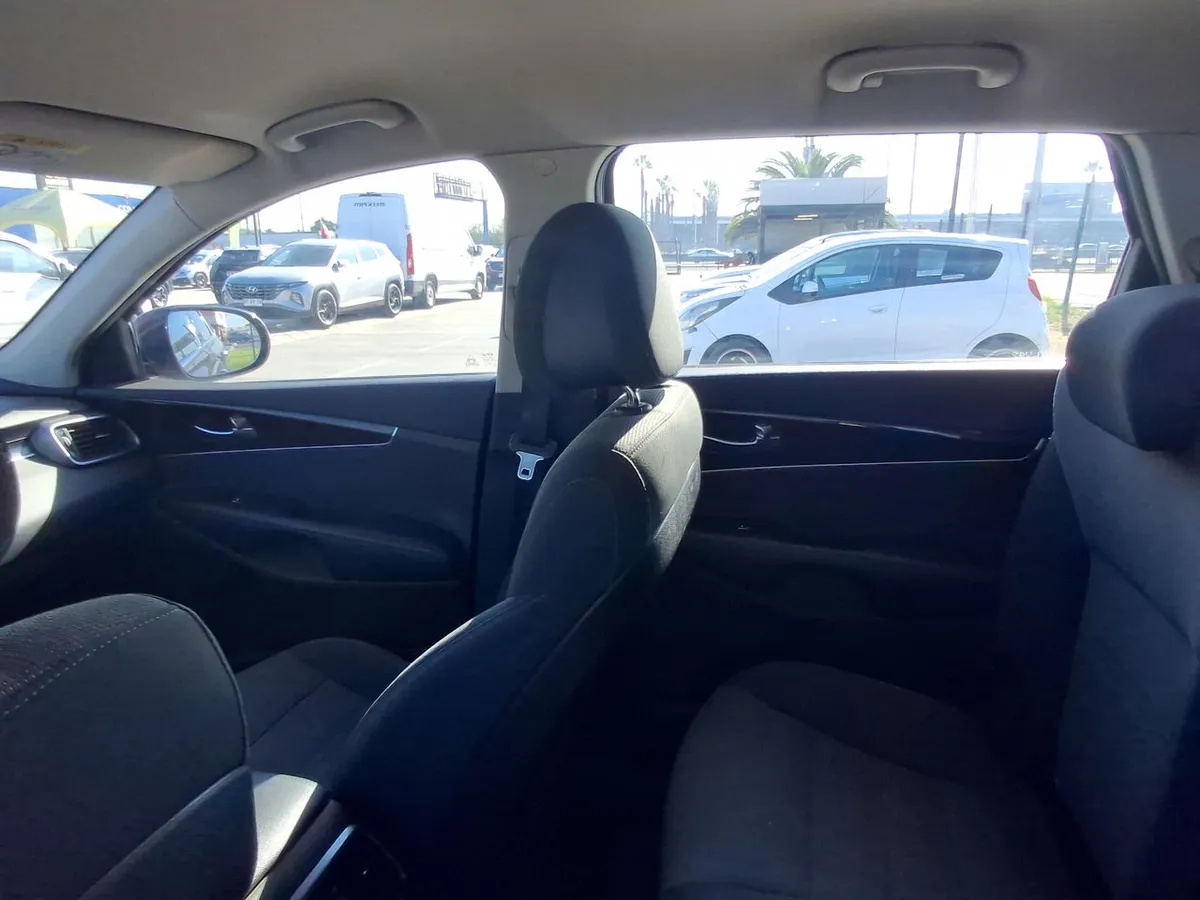 Kia Sorento 2.2 Ex Diesel 4x2 At 5p año 2016