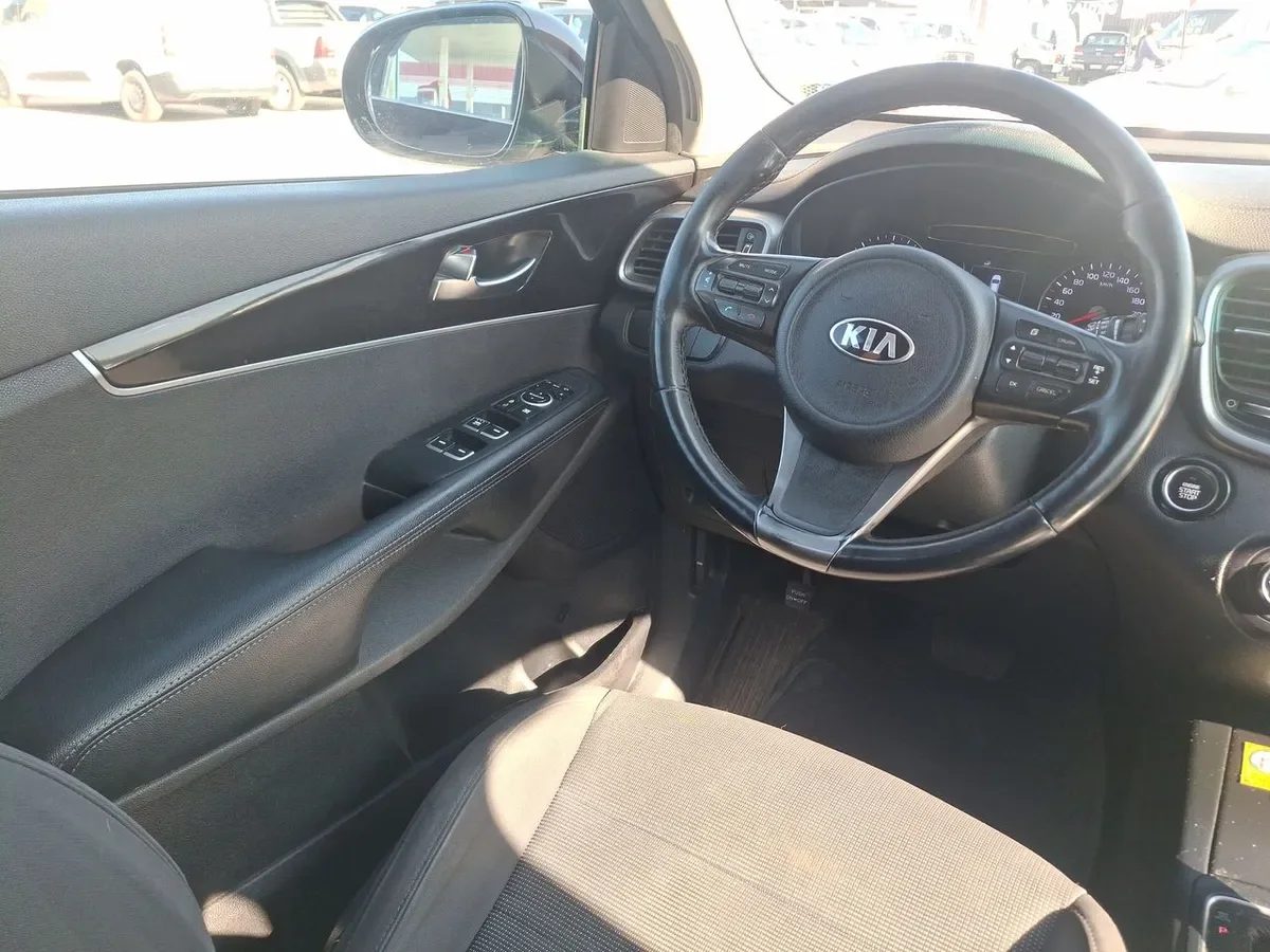 Kia Sorento 2.2 Ex Diesel 4x2 At 5p año 2016