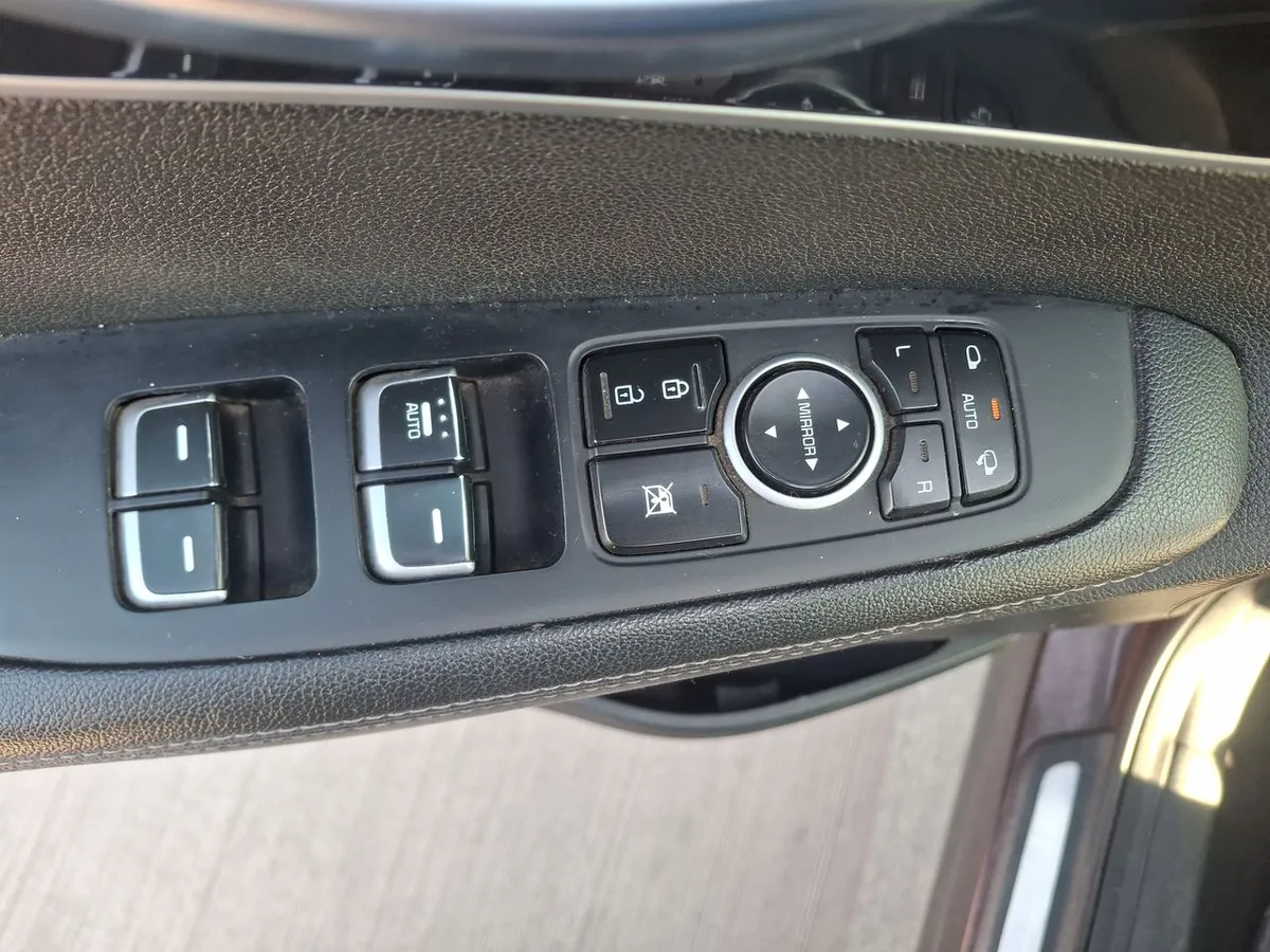 Kia Sorento 2.2 Ex Diesel 4x2 At 5p año 2016