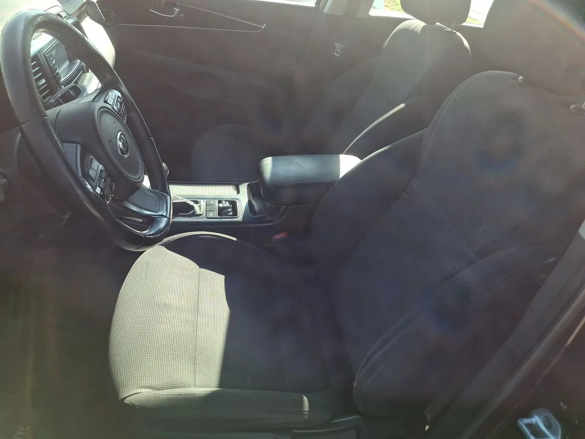 Kia Sorento 2.2 Ex Diesel 4x2 At 5p año 2016