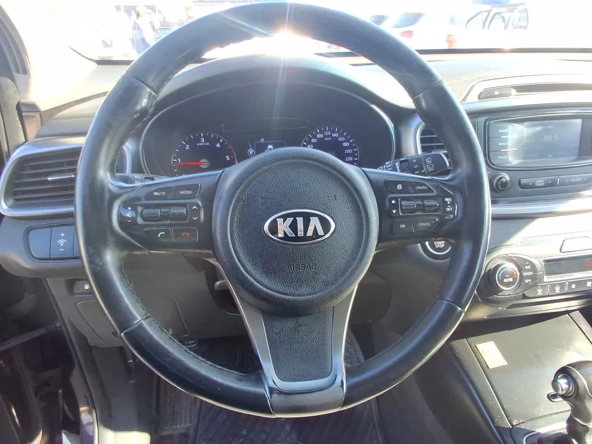 Kia Sorento 2.2 Ex Diesel 4x2 At 5p año 2016