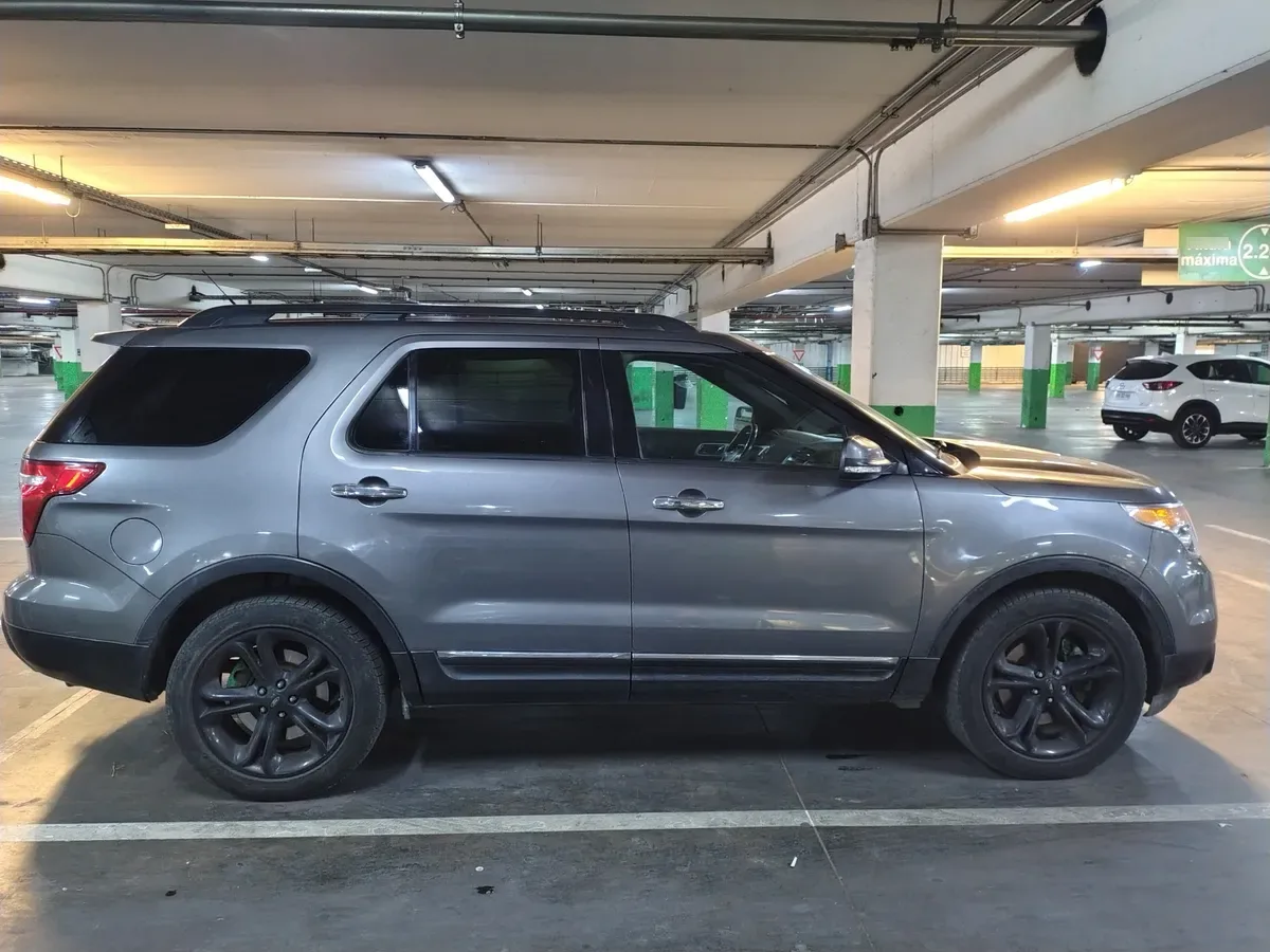 FORD EXPLORER 3.5 Limited At 4x4 año 2015
