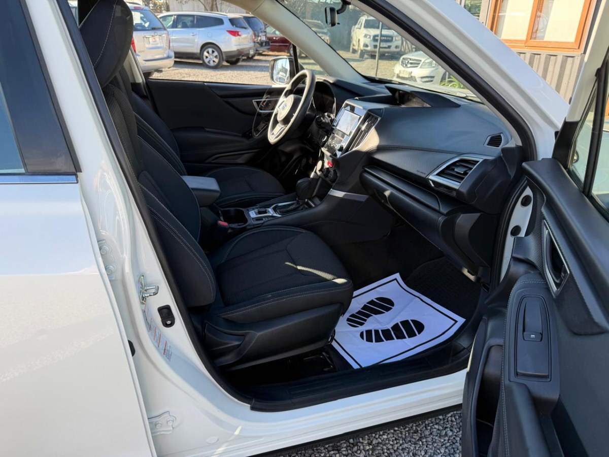 Subaru Xv New Forester 2.0 Awd Cvt año 2020