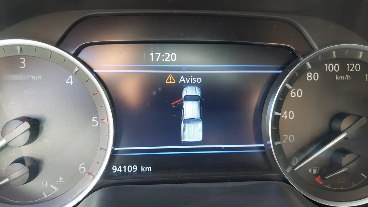 NISSAN NAVARA 2.3 Sc S Mt 4x4 Diesel año 2022