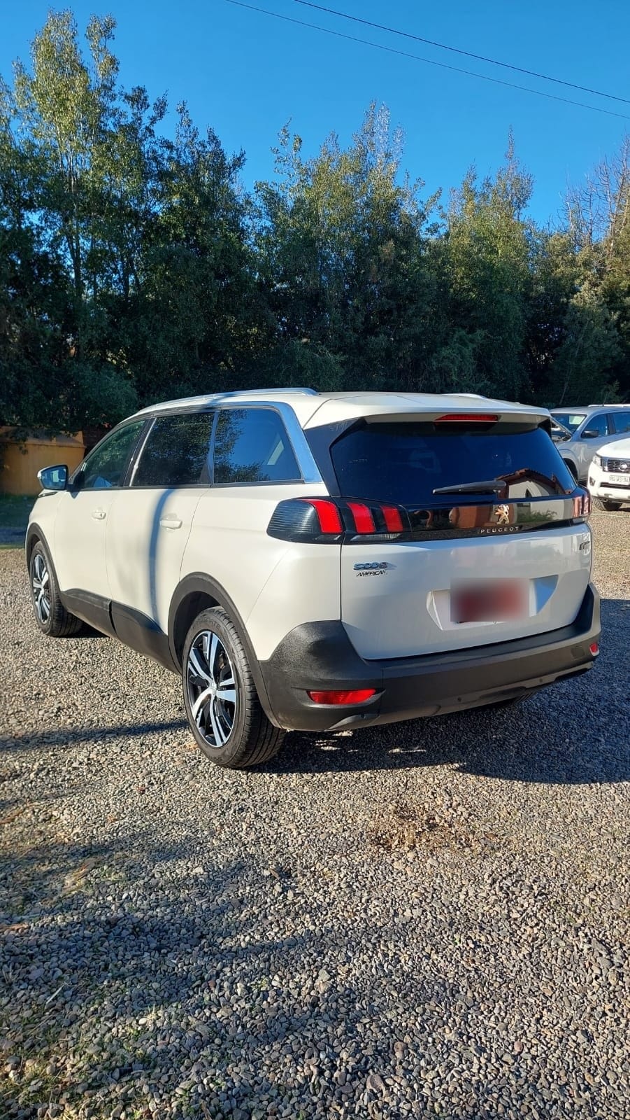 PEUGEOT 5008 1.5 Active Bluehdi 130 At Diesel año 2020
