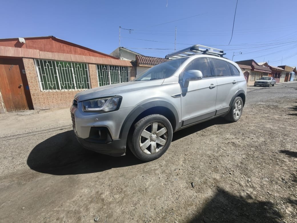 CHEVROLET CAPTIVA 2.4 Lt Awd 6mt año 2018