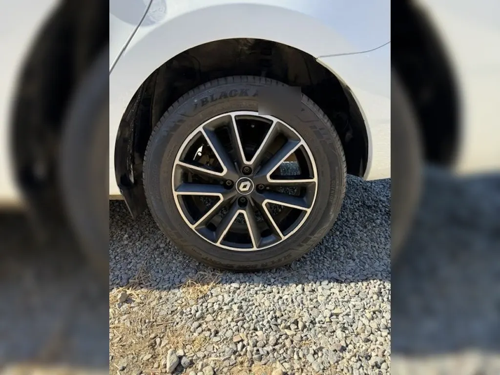 Renault Symbol 1.6 Intens Tech Mt año 2018