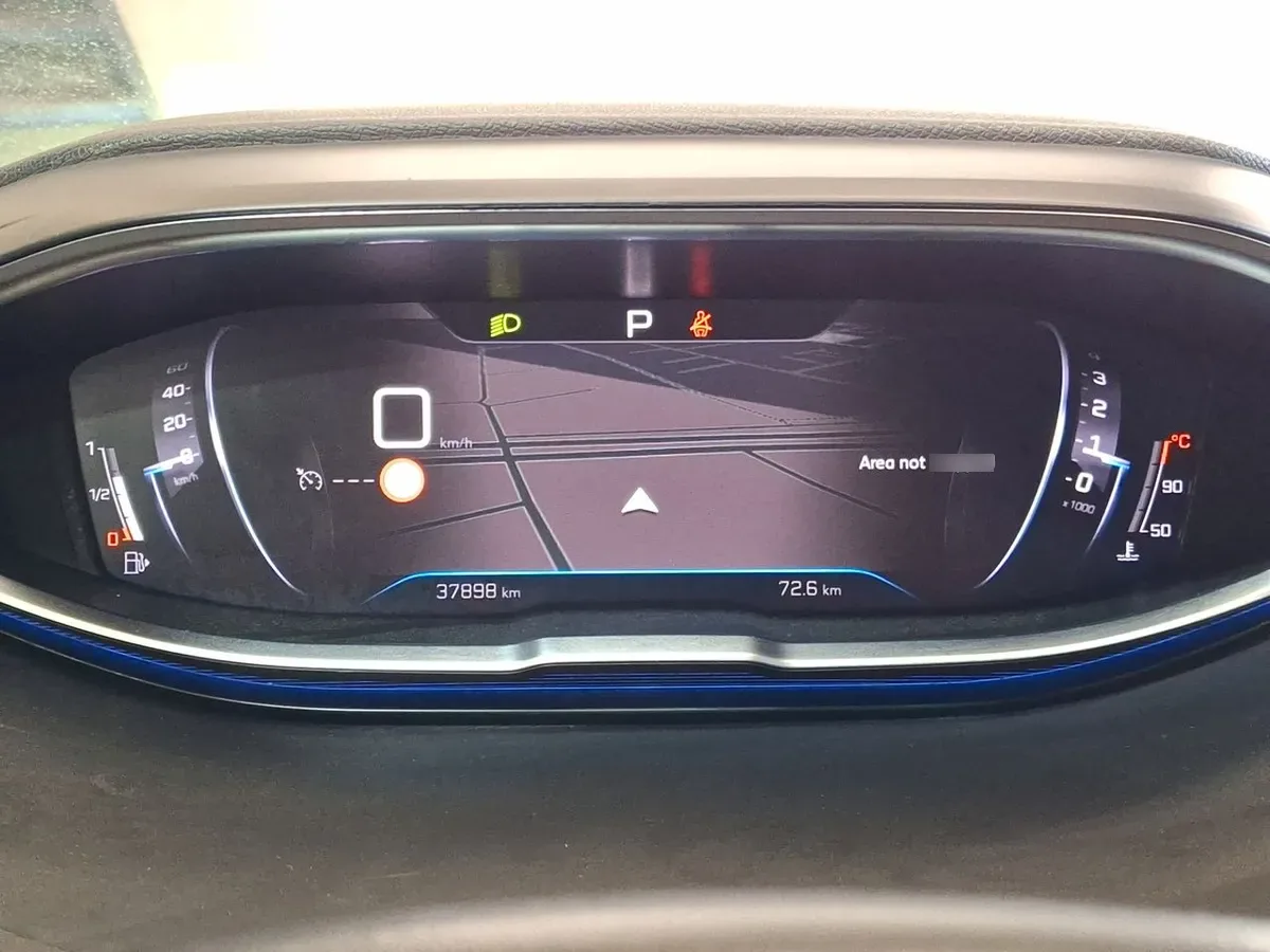 Peugeot 3008 1.5 Allure Pack Bluehdi 130 4x2 Eat8 5p año 2024