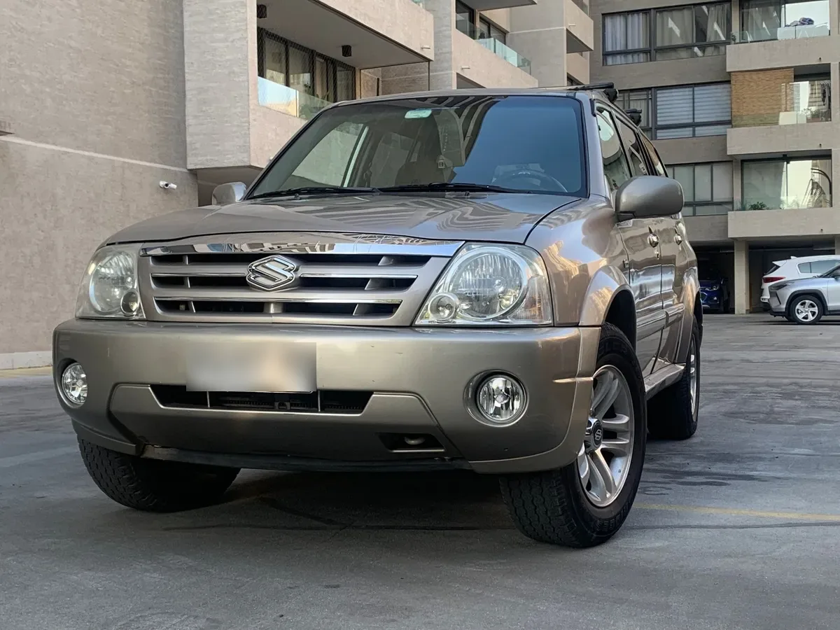 SUZUKI GRAND NOMADE 2.7 Xl7 Mt Ll / Vc año 2004