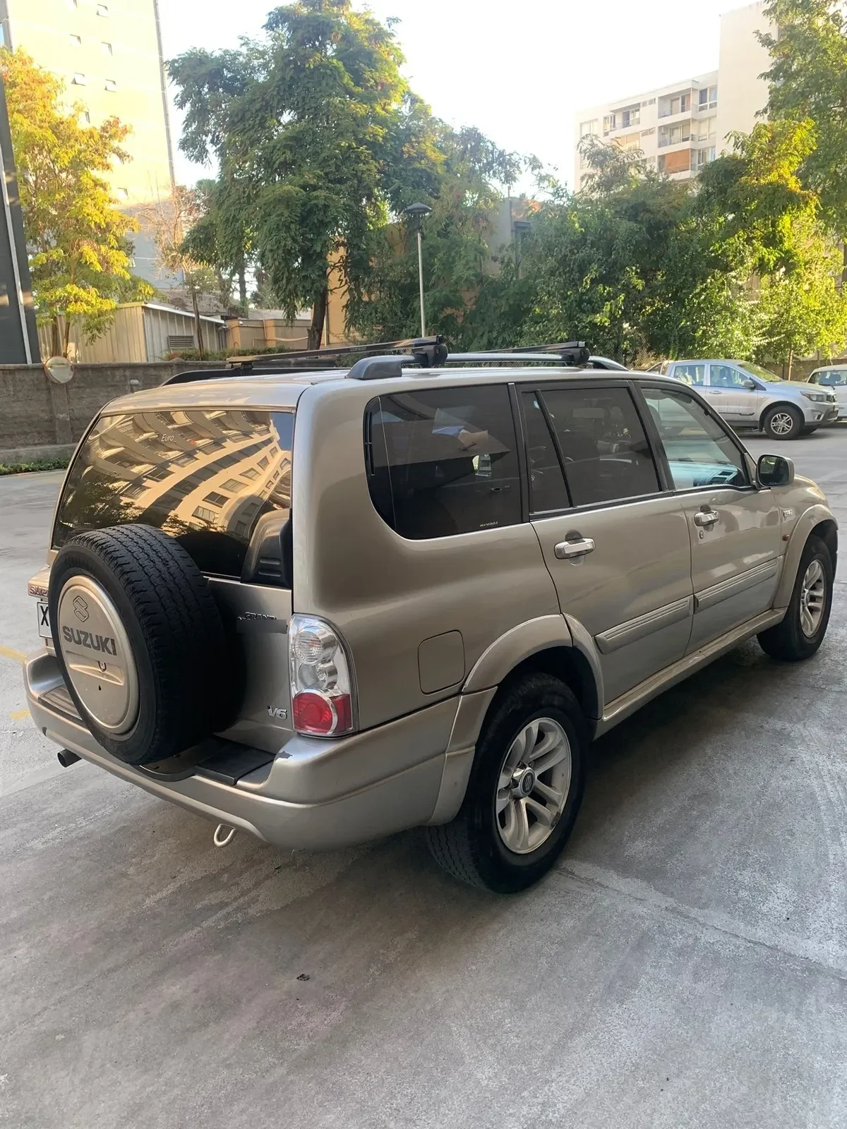 SUZUKI GRAND NOMADE 2.7 Xl7 Mt Ll / Vc año 2004