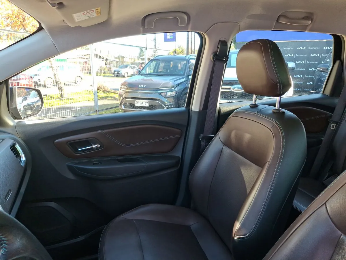 Chevrolet Spin 1.8 Premier 4x2 Mt 5p año 2022