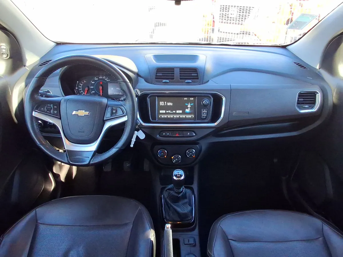 Chevrolet Spin 1.8 Premier 4x2 Mt 5p año 2022