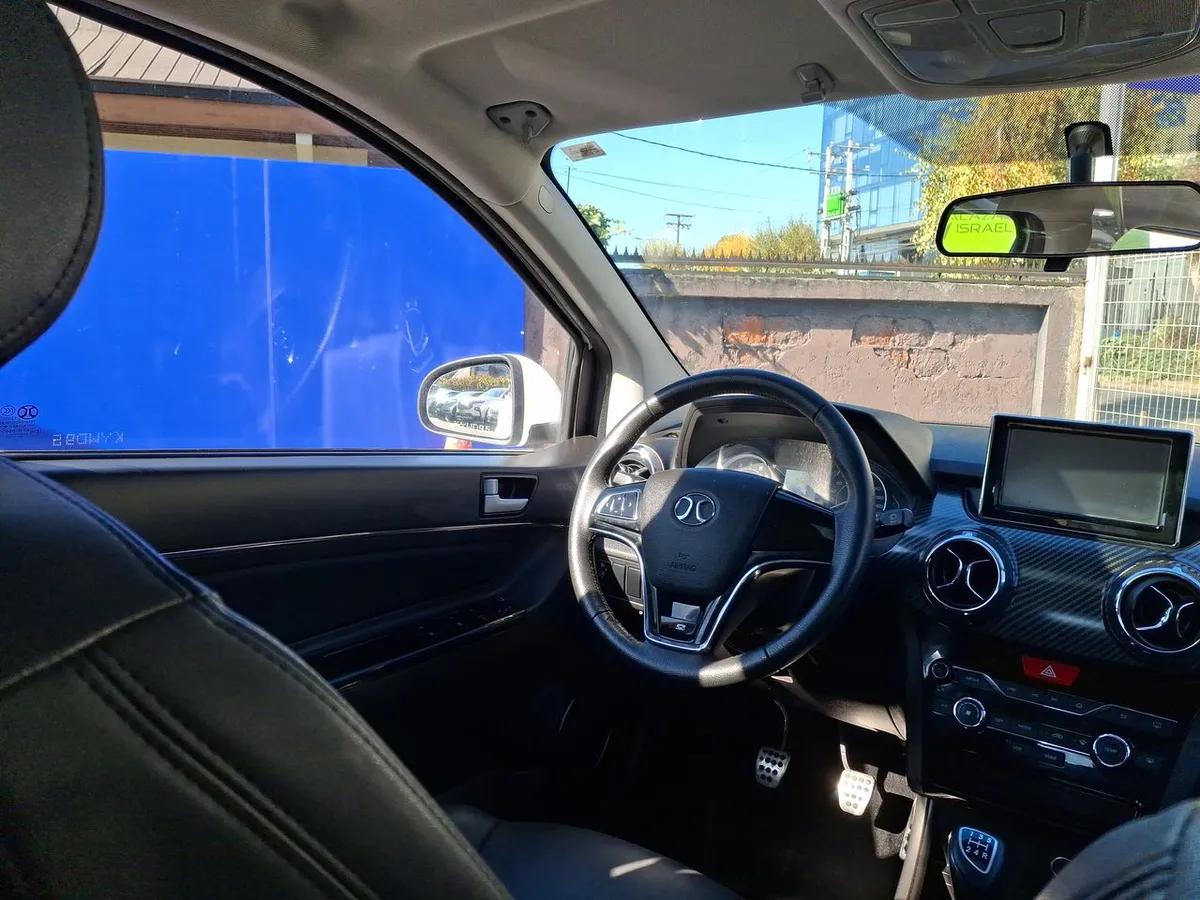 BAIC X25 1.5 Elite 4x2 Mt 5p año 2019