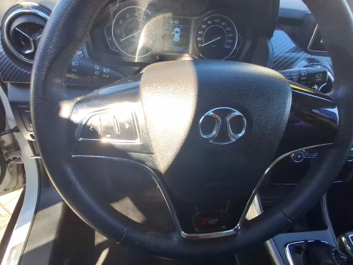 BAIC X25 1.5 Elite 4x2 Mt 5p año 2019