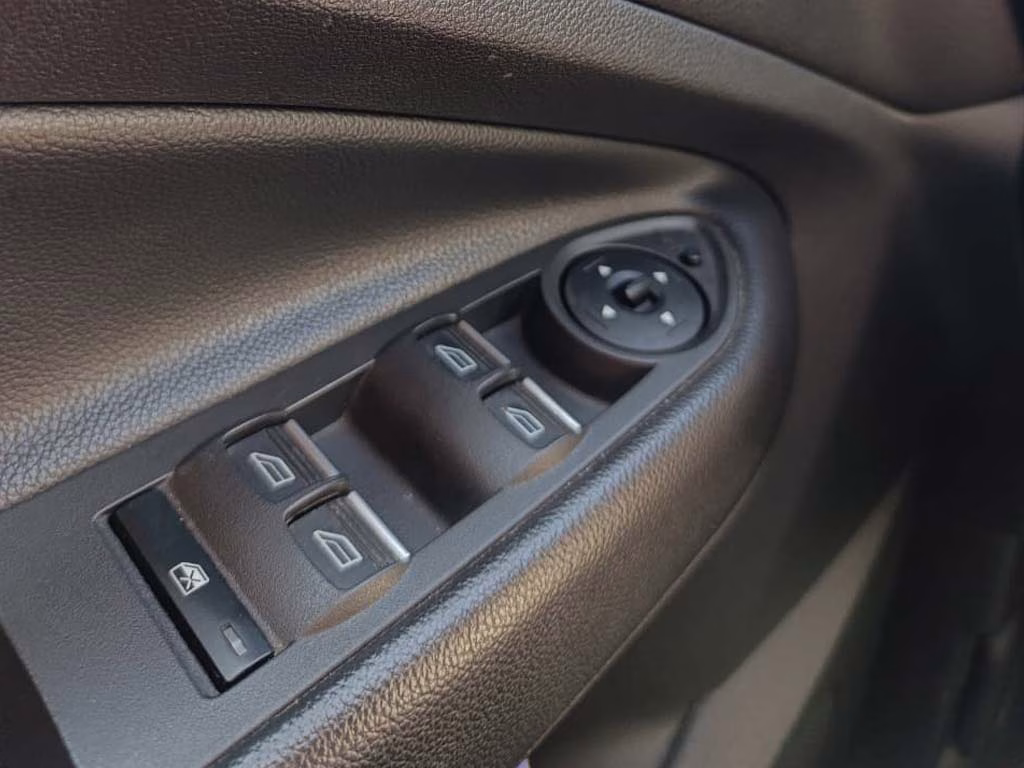 Ford Escape Ecoboost 4x2 año 2020