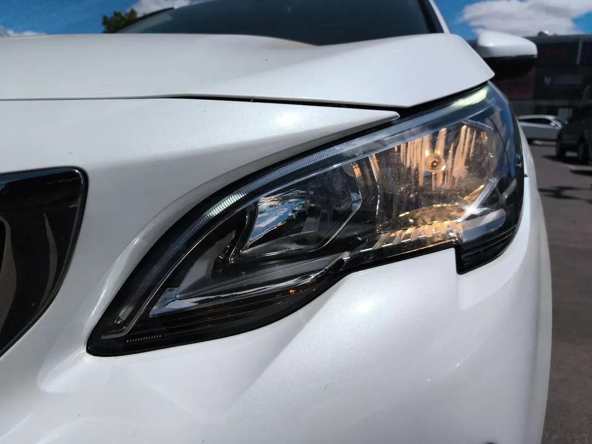 Peugeot 3008 1.5 Allure Bluehdi 4x2 130 Eat8 5p año 2020