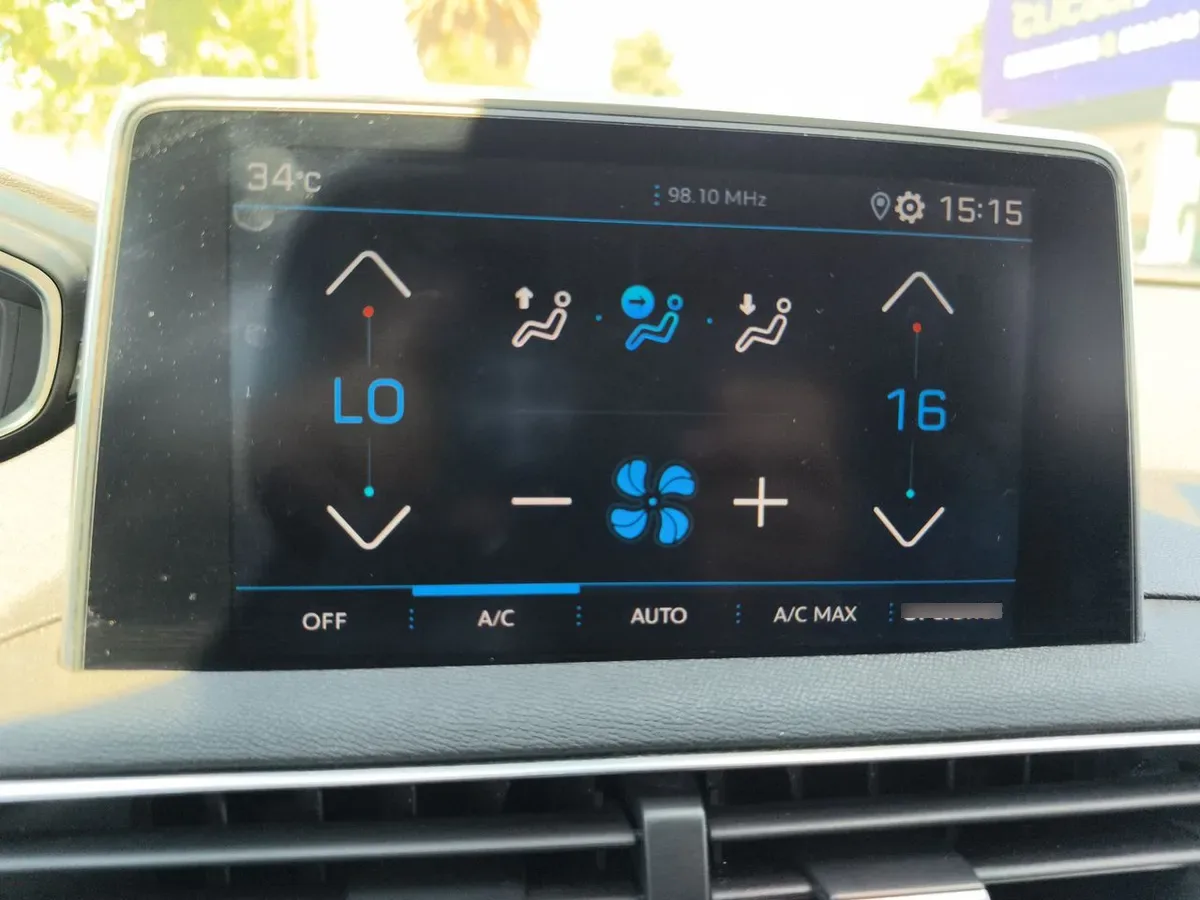 Peugeot 3008 1.5 Allure Bluehdi 4x2 130 Eat8 5p año 2020