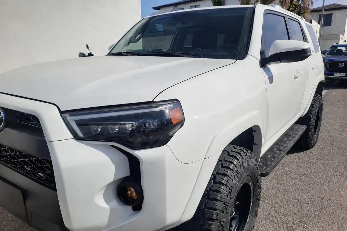 Toyota  4runner 4.0 Sr5 Mv Auto 4wd año 2024
