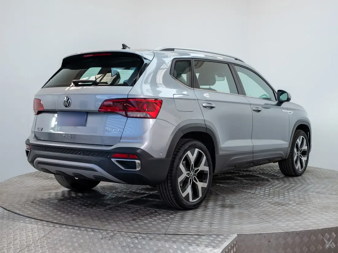 Volkswagen Taos Taos 1.4 Tsi Highline At año 2026