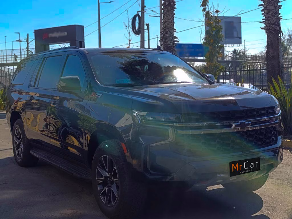 Chevrolet Suburban 4wd Z71 año 2021