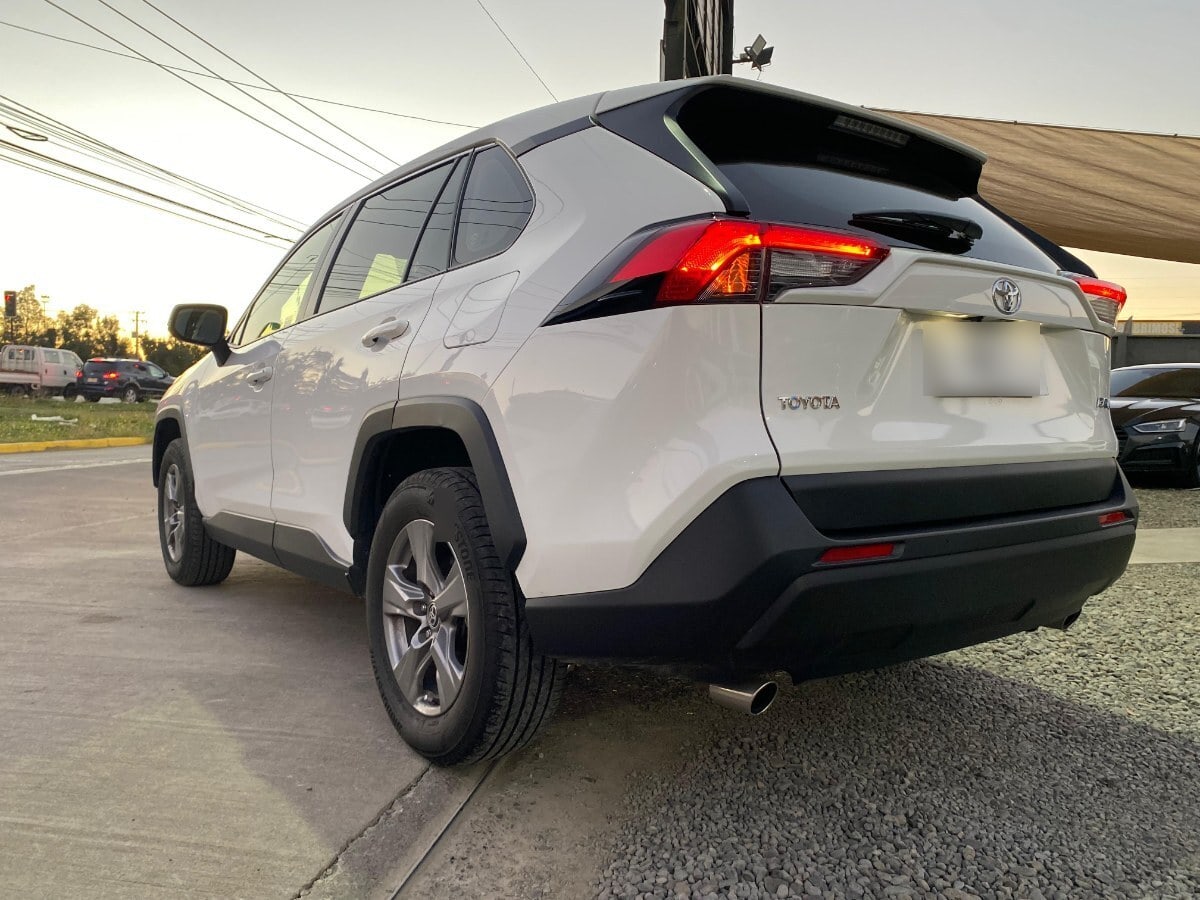 Toyota Rav 4 2.0 4x2 Cvt año 2025