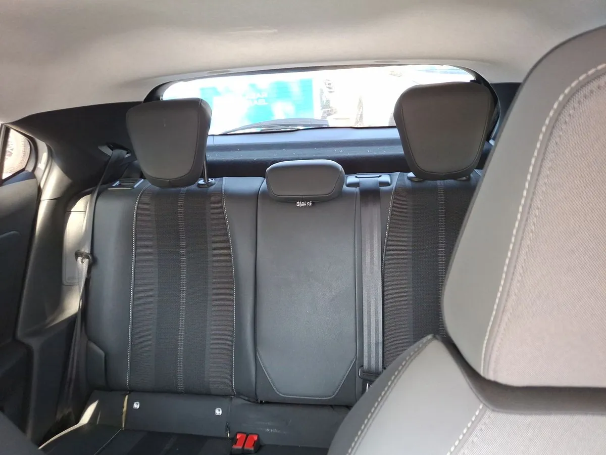 Opel Mokka 1.2t Elegance 4x2 At8 5p año 2024