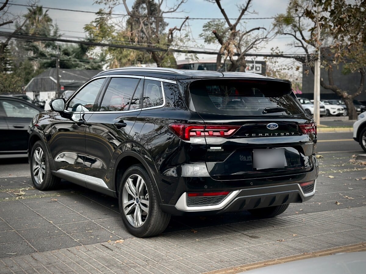 Ford Territory Titanium año 2025
