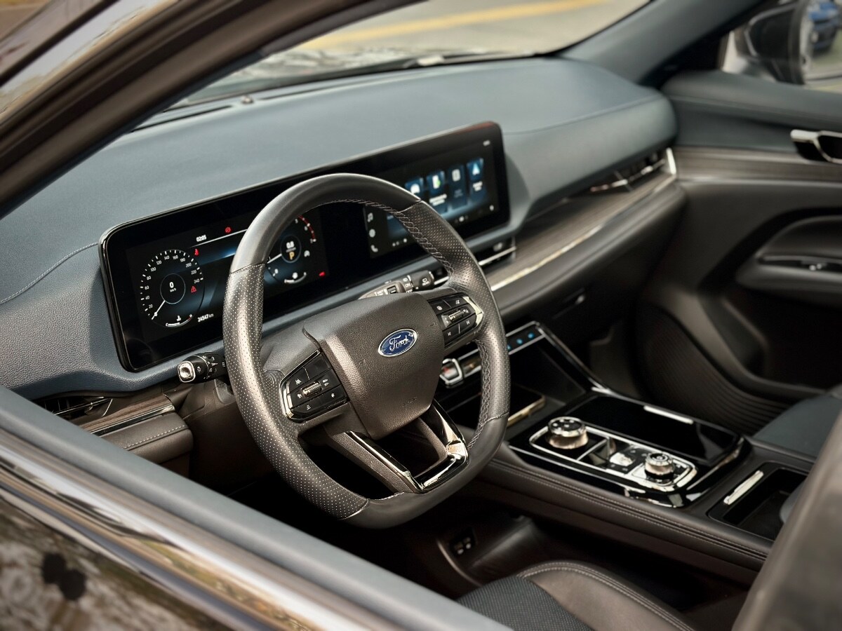 Ford Territory Titanium año 2025