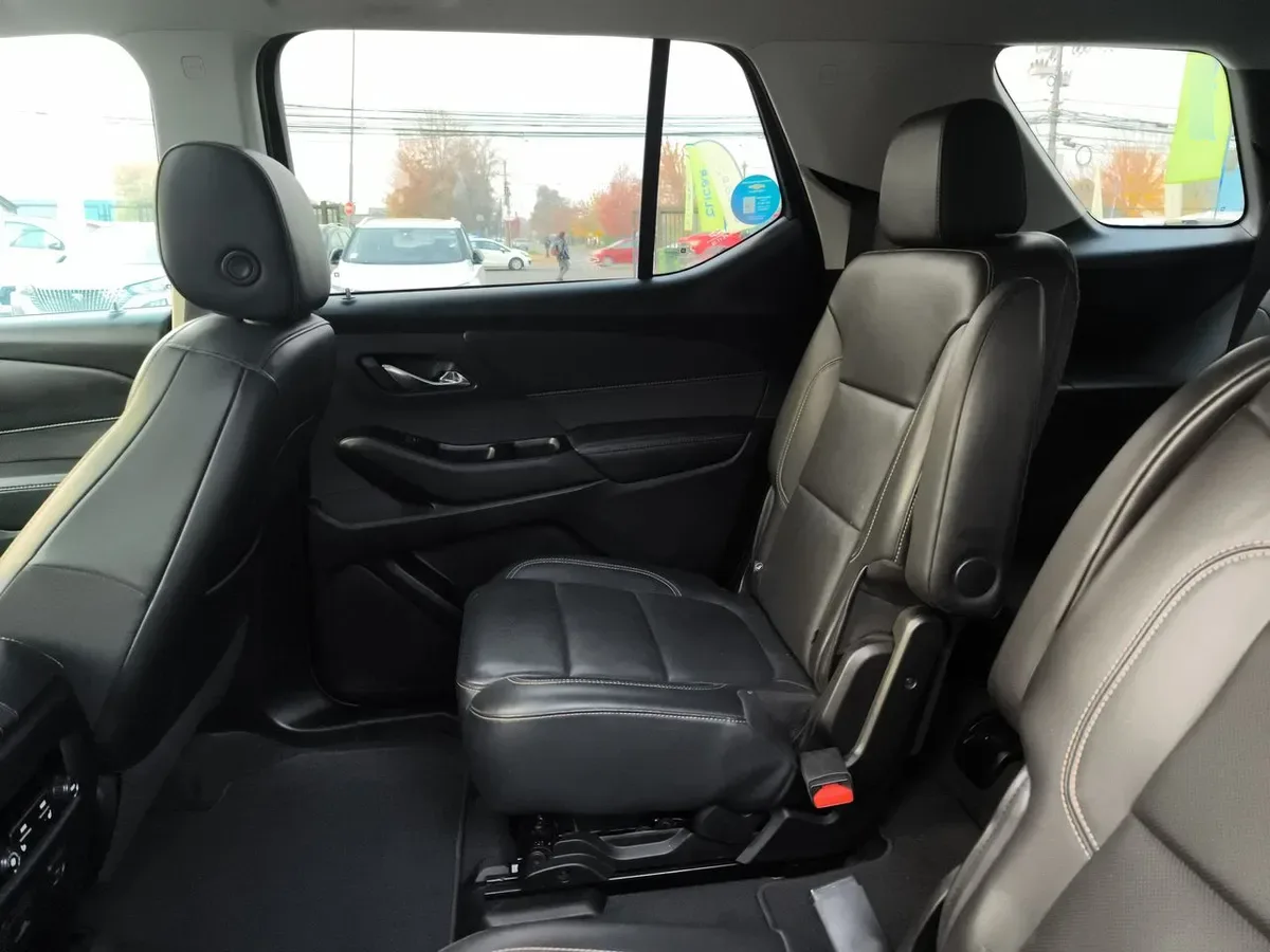 Chevrolet Traverse 3.6 Premier Awd At 5p año 2021
