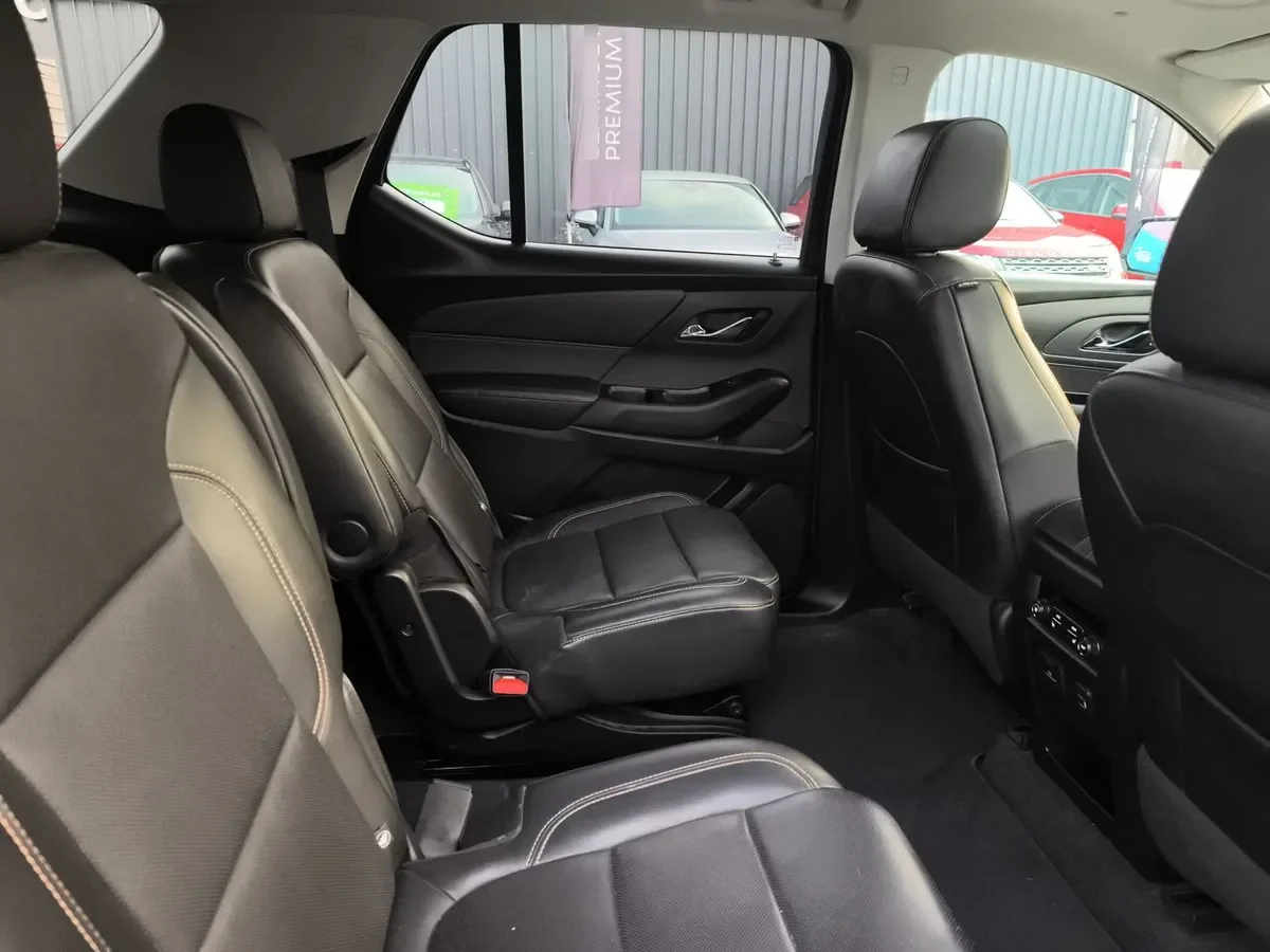 Chevrolet Traverse 3.6 Premier Awd At 5p año 2021