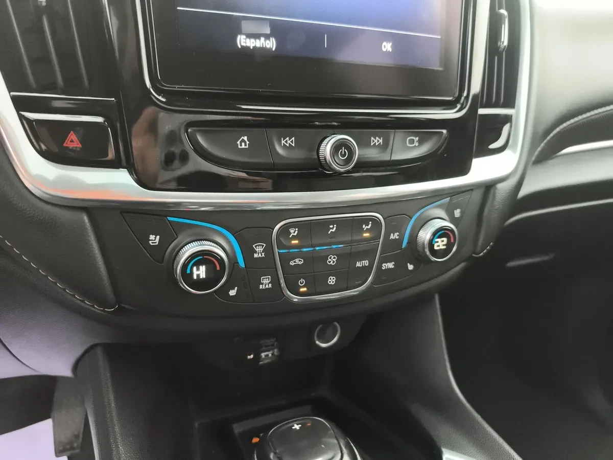 Chevrolet Traverse 3.6 Premier Awd At 5p año 2021