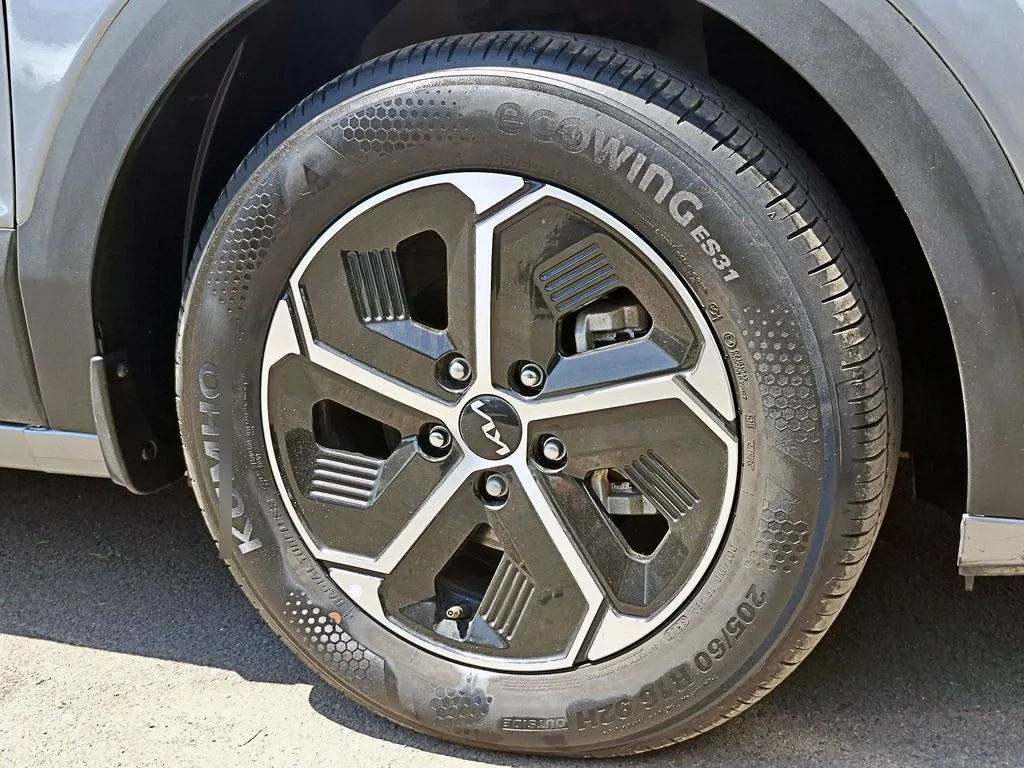 Kia Niro Hev 1.6 Gdi Dct año 2024