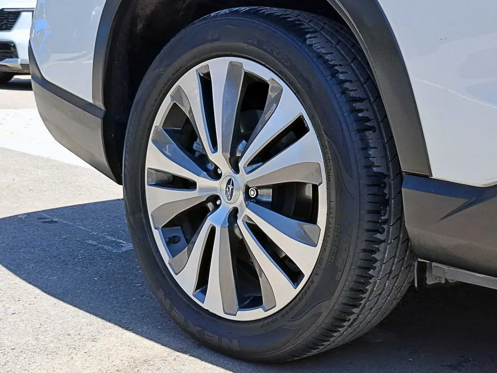 Subaru Evoltis 2.4 Awd Cvt At 5p año 2023