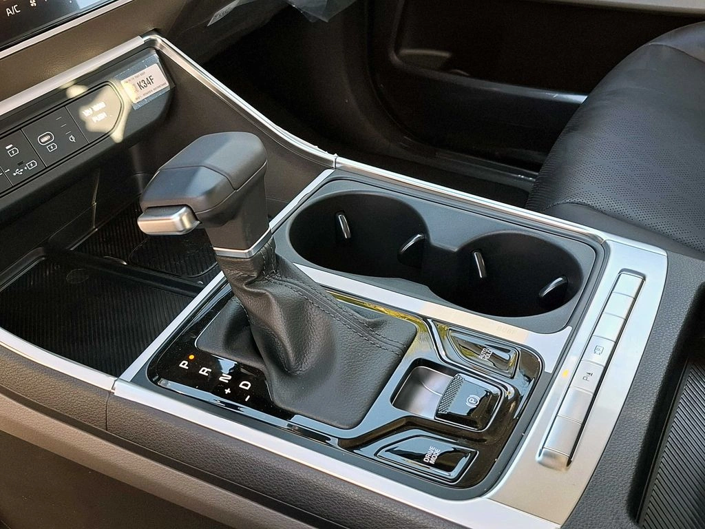 Kia Carnival At año 2025
