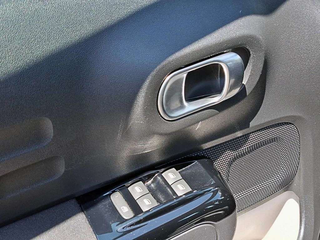 Citroen C3 1.2 Mt 5p año 2021