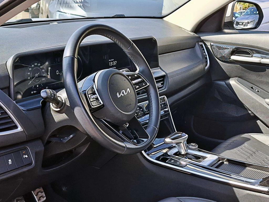 Kia Seltos 1.4t At 5p año 2025