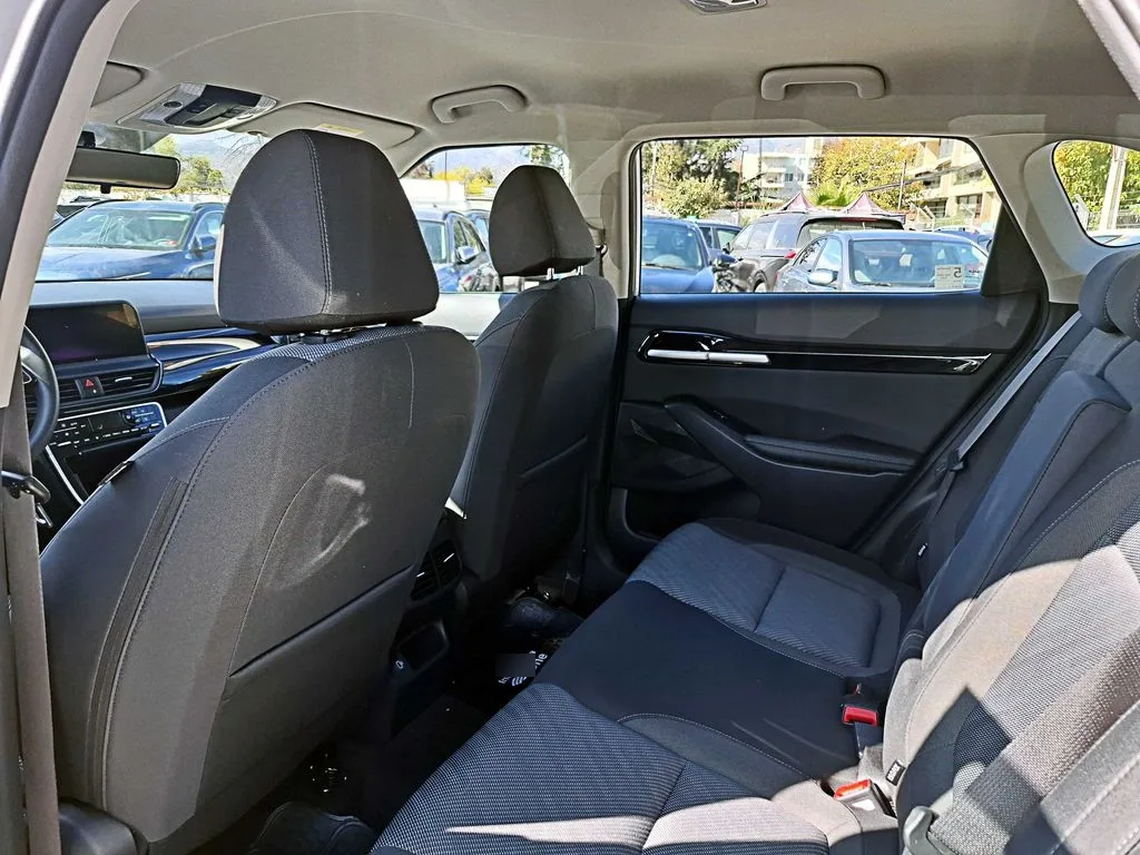 Kia Seltos 1.4 At año 2025