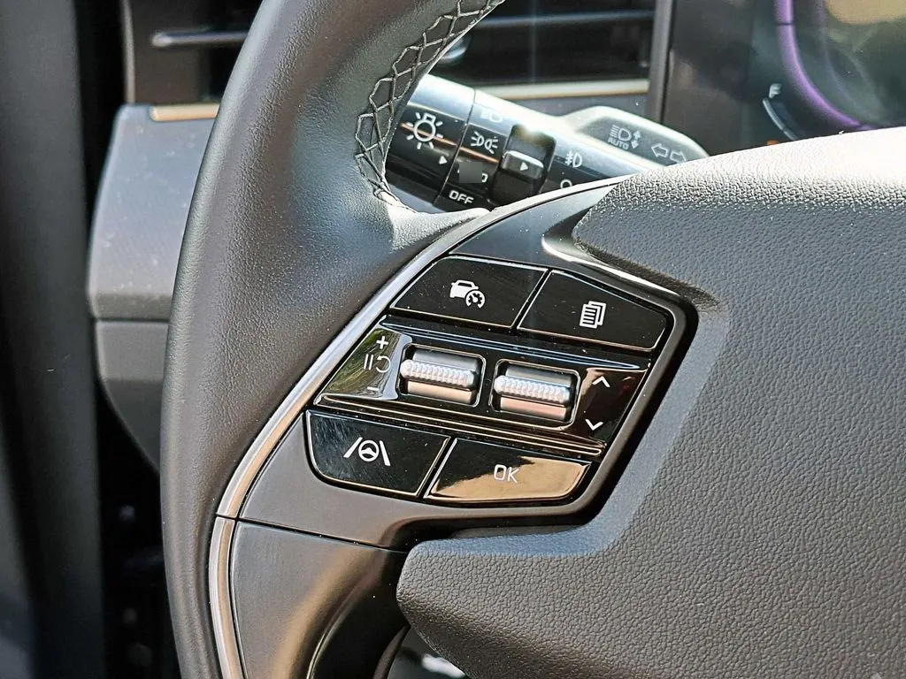 Kia K3 1.6 Ex 4x2 At 5p año 2025