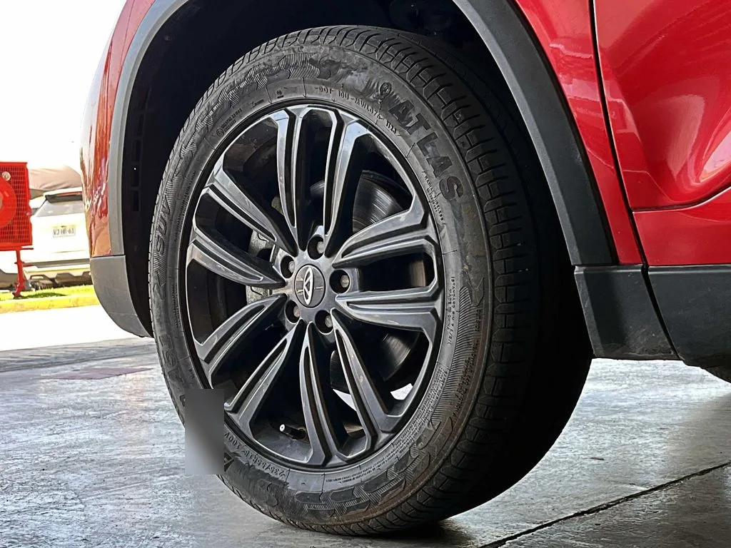 Chery Tiggo 8 1.5t Gls 4x2 Mt 5p año 2024