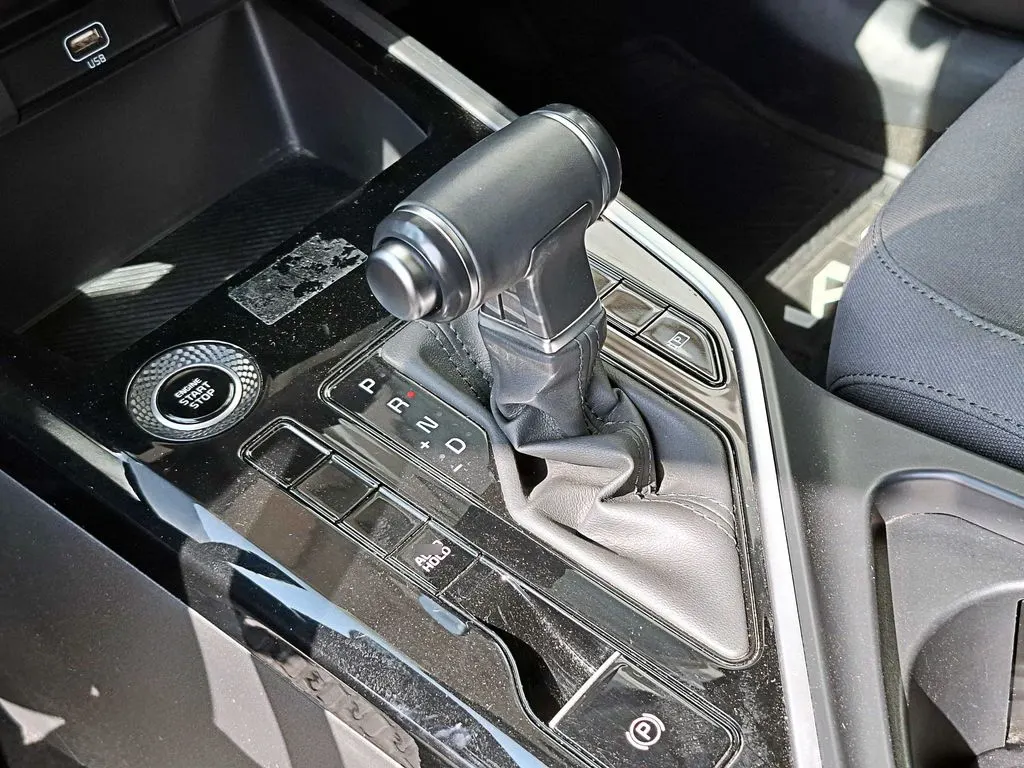 Kia Niro Hev 1.6 At año 2024