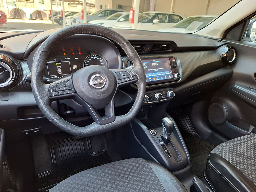 Nissan Kicks 1.6 Advance At año 2025