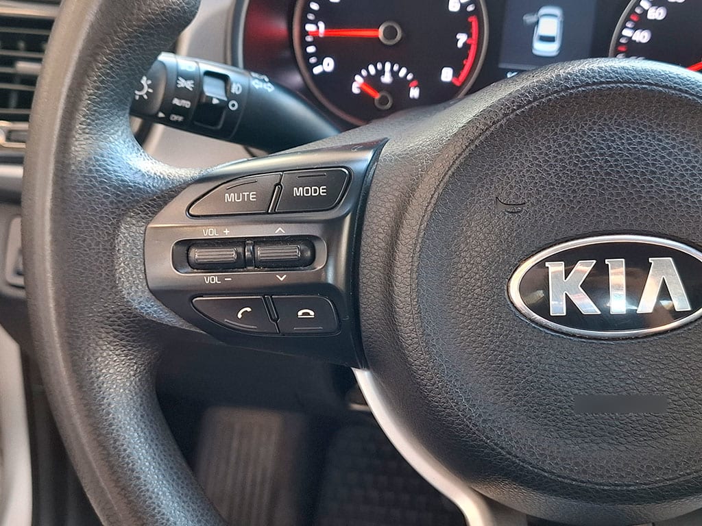 Kia Rio 4 1.4 Ex At año 2019