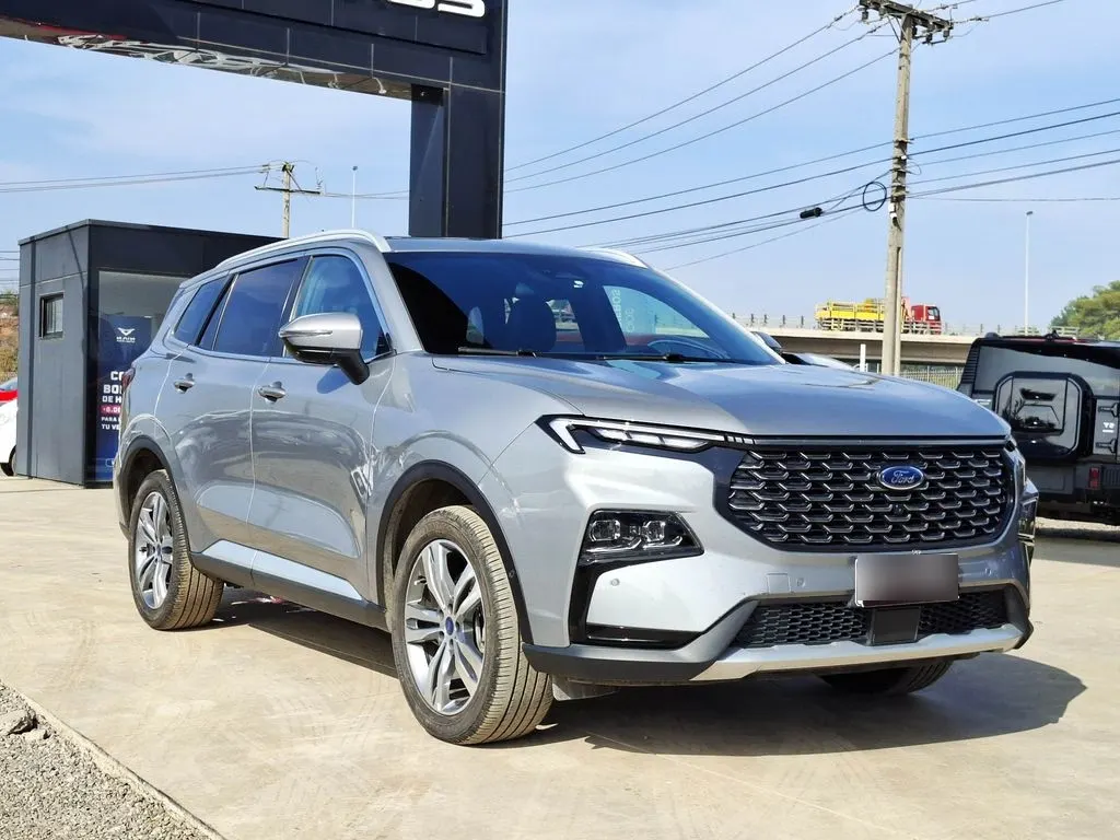 Ford Territory Titanium año 2024