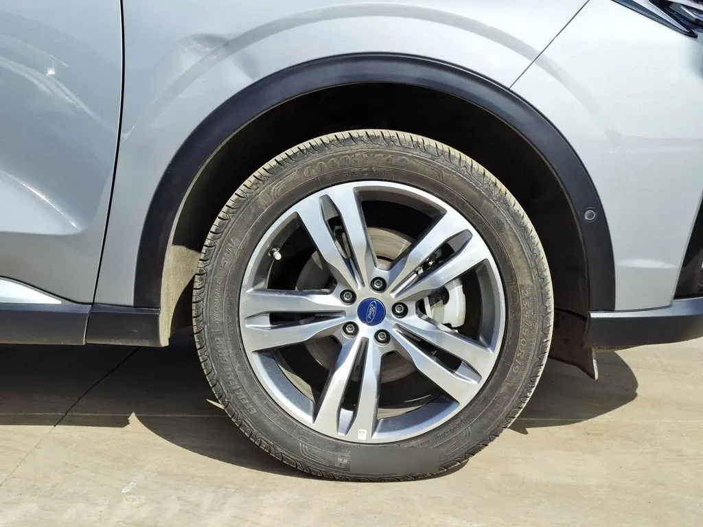 Ford Territory Titanium año 2024