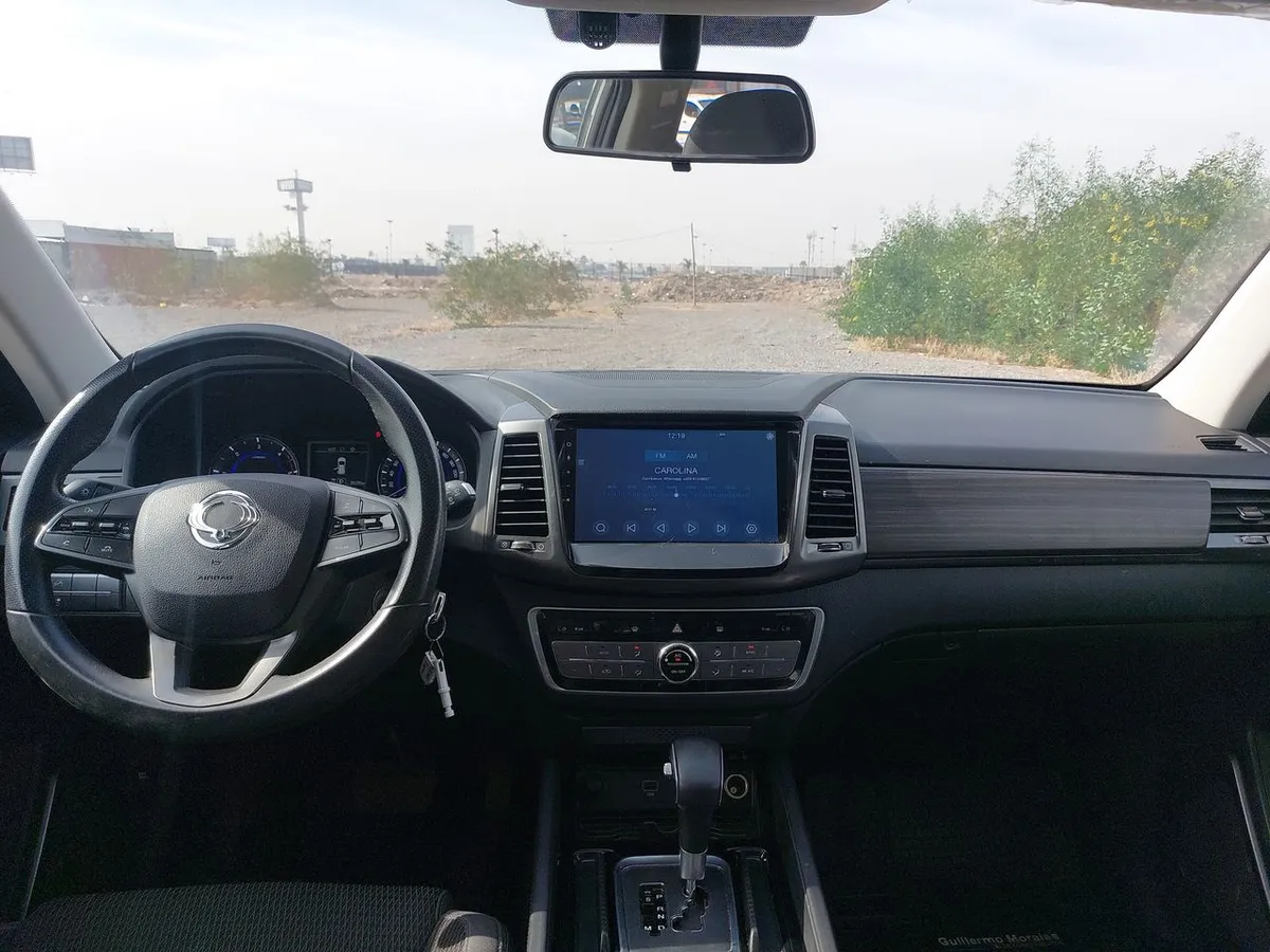 Ssangyong Rexton 2.2t Glx Diesel 4x2 6ab 8at 5p año 2021