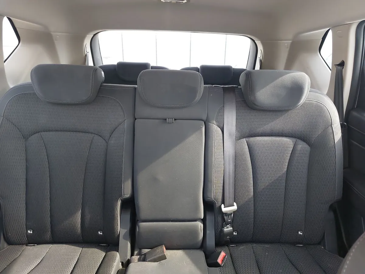 Ssangyong Rexton 2.2t Glx Diesel 4x2 6ab 8at 5p año 2021