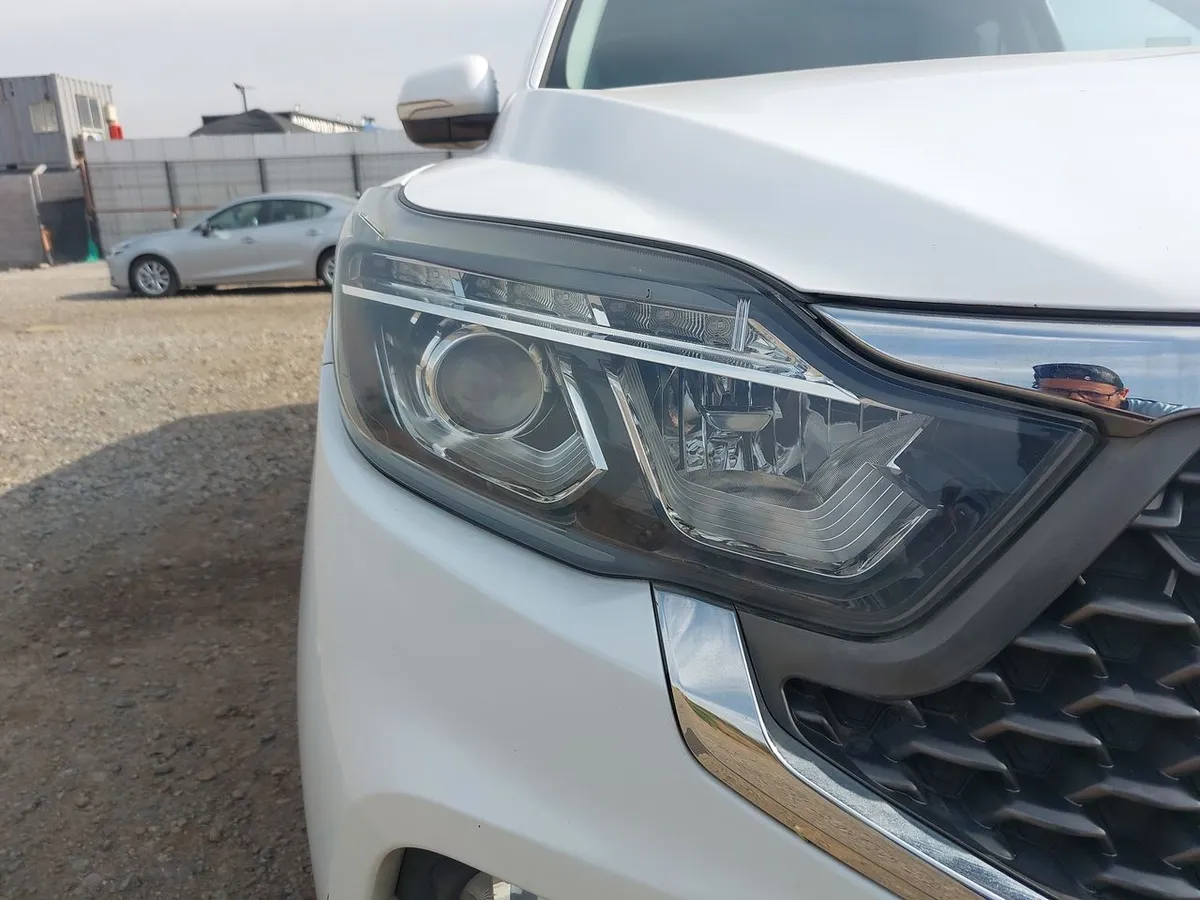 Ssangyong Rexton 2.2t Glx Diesel 4x2 6ab 8at 5p año 2021