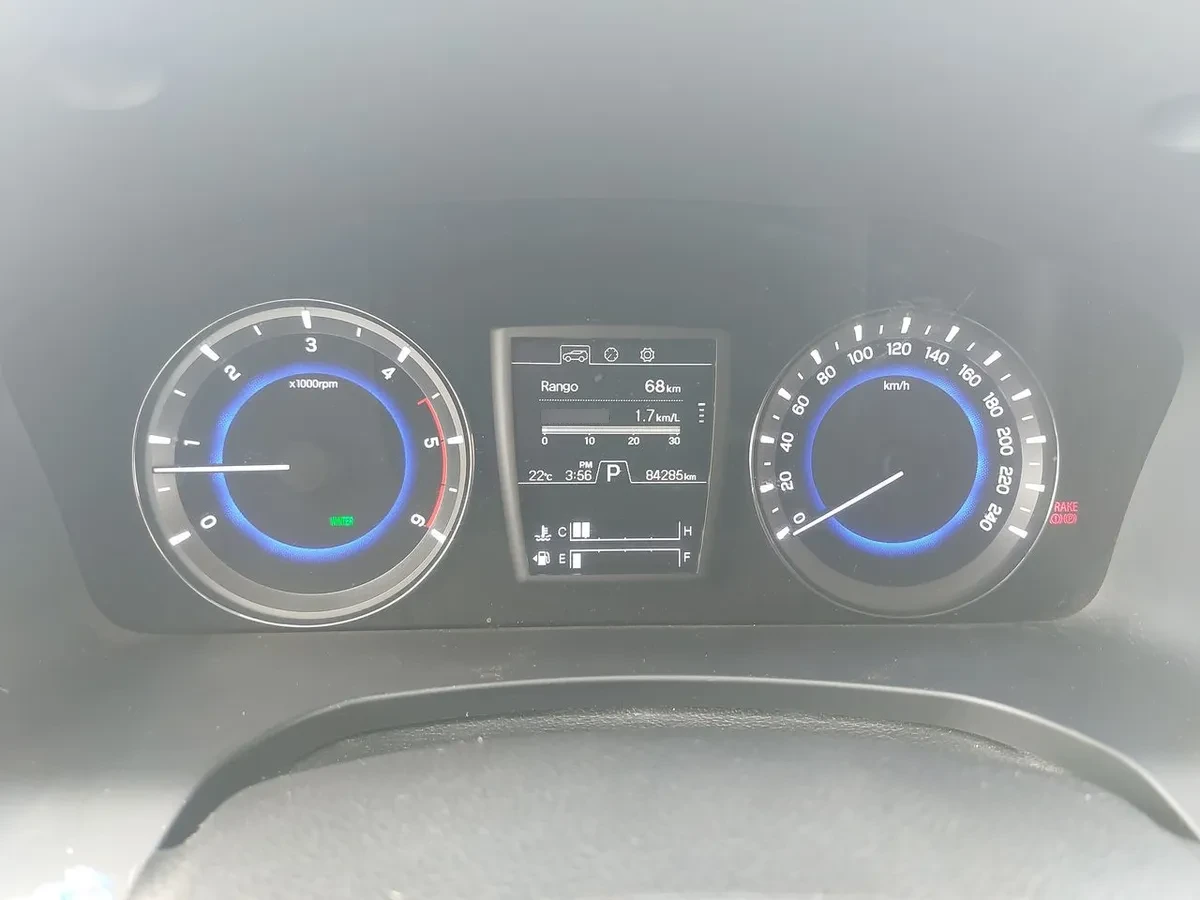 Ssangyong Rexton 2.2t Glx Diesel 4x2 6ab 8at 5p año 2021