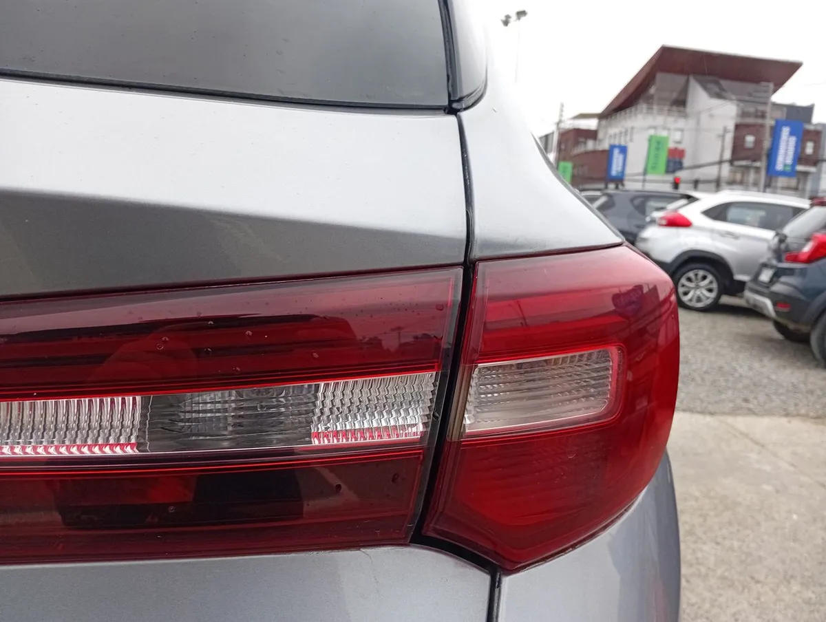 Opel Grandland 1.2t Edition 4x2 Mt6 5p año 2021